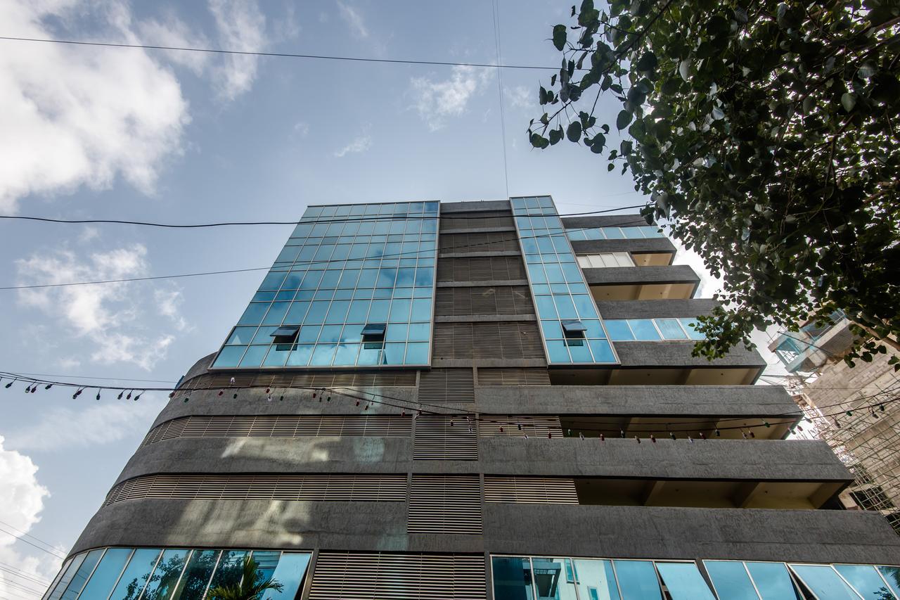 Oyo 9328 Empire Suite Navi Mumbai Exterior photo