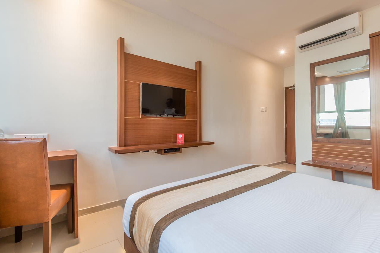 Oyo 9328 Empire Suite Navi Mumbai Exterior photo